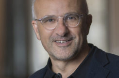 Antoine Georges received the APS Aneesur Rahman Prize for Computational Physics